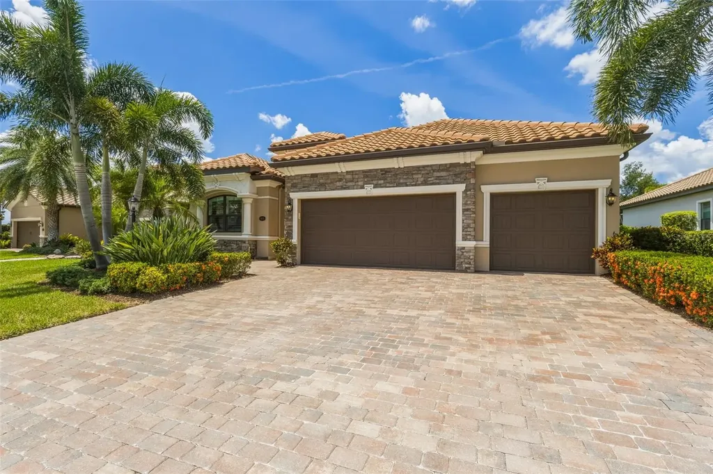 5632 Goodpasture Glen Bradenton FL 34211