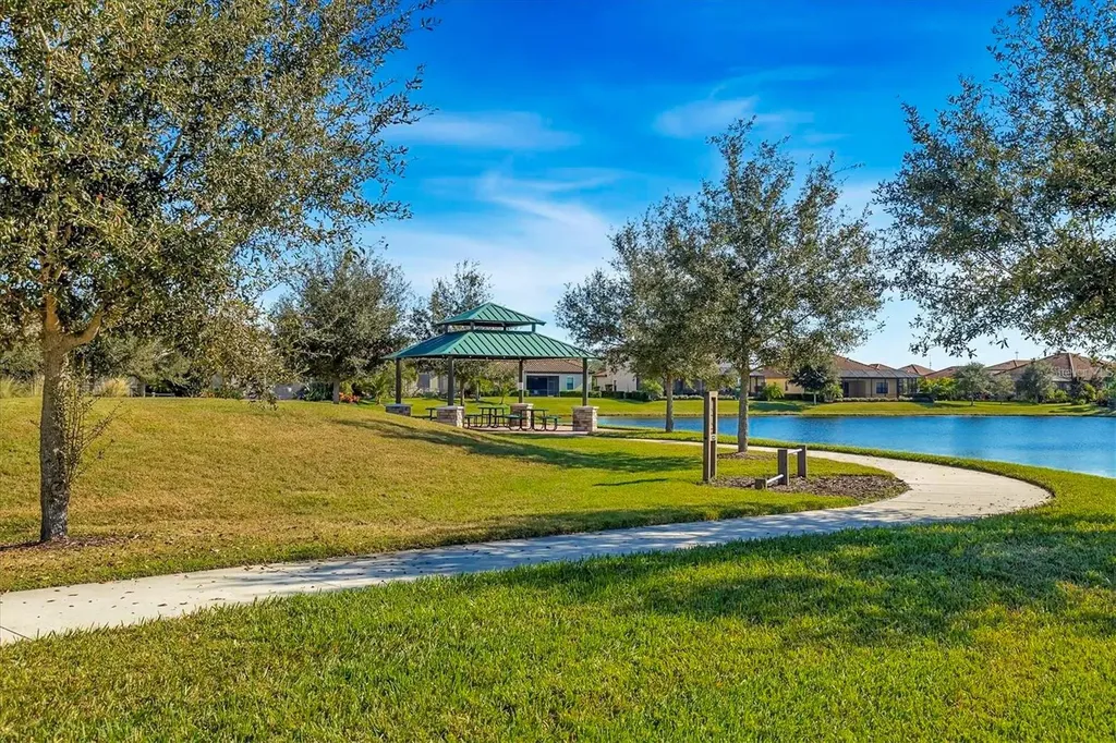 5632 Goodpasture Glen Bradenton FL 34211