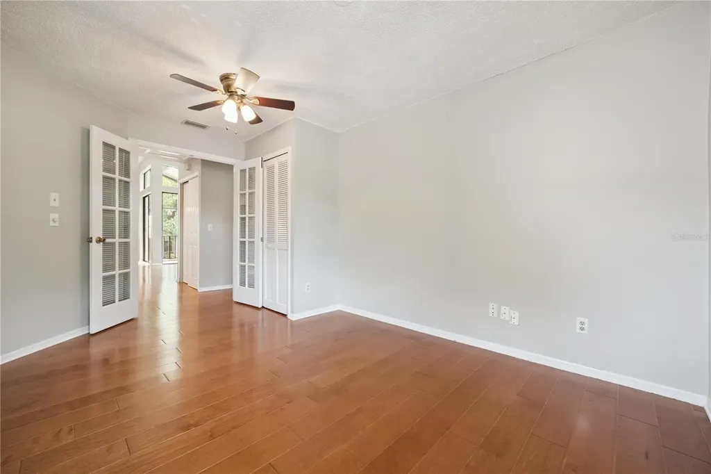 2928 Lake Pineloch Boulevard Orlando FL 32806