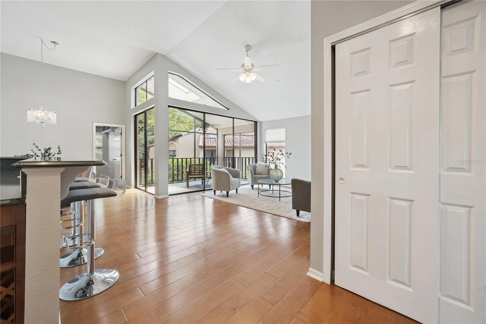 2928 Lake Pineloch Boulevard Orlando FL 32806