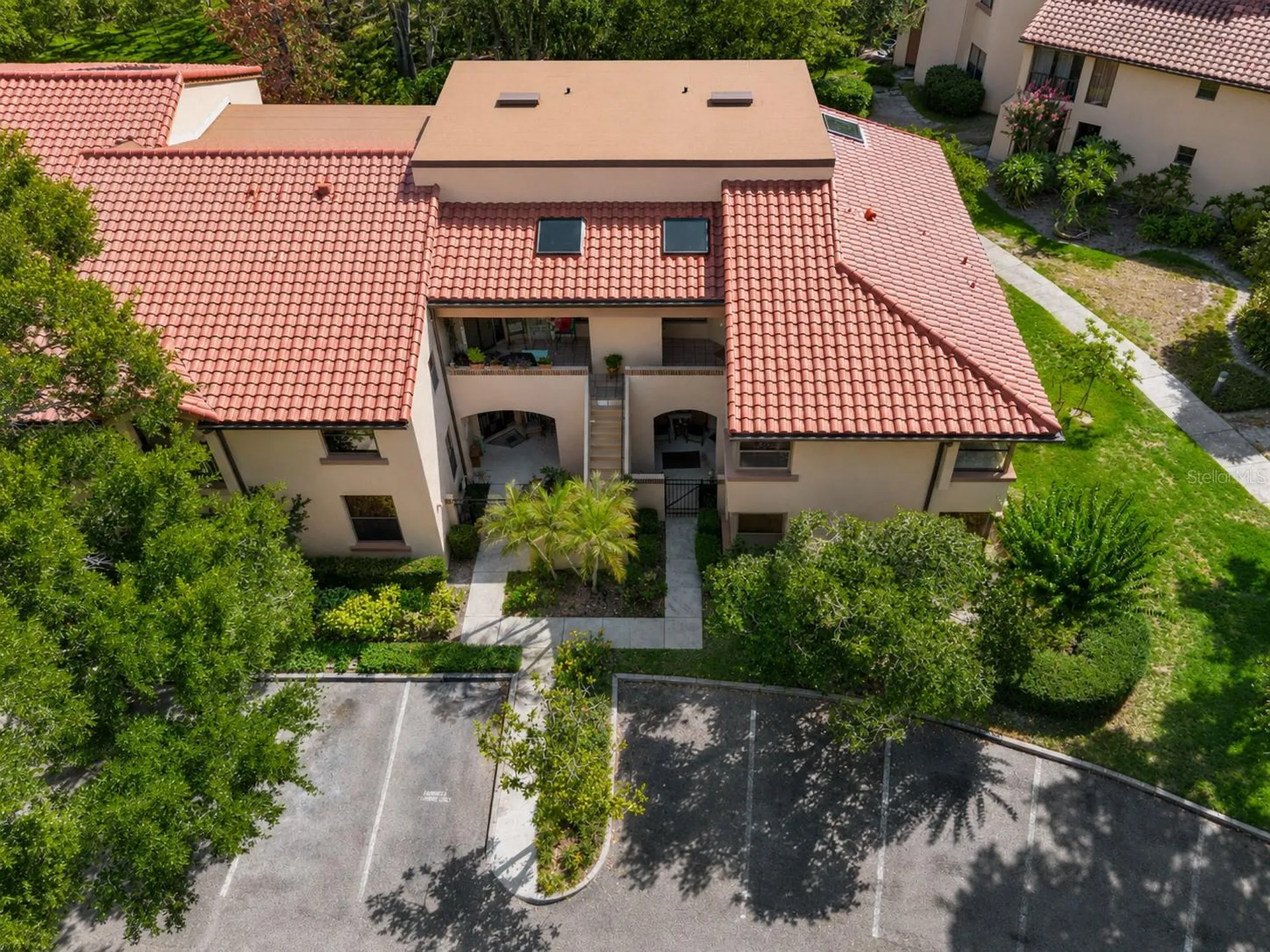 2928 Lake Pineloch Boulevard Orlando FL 32806