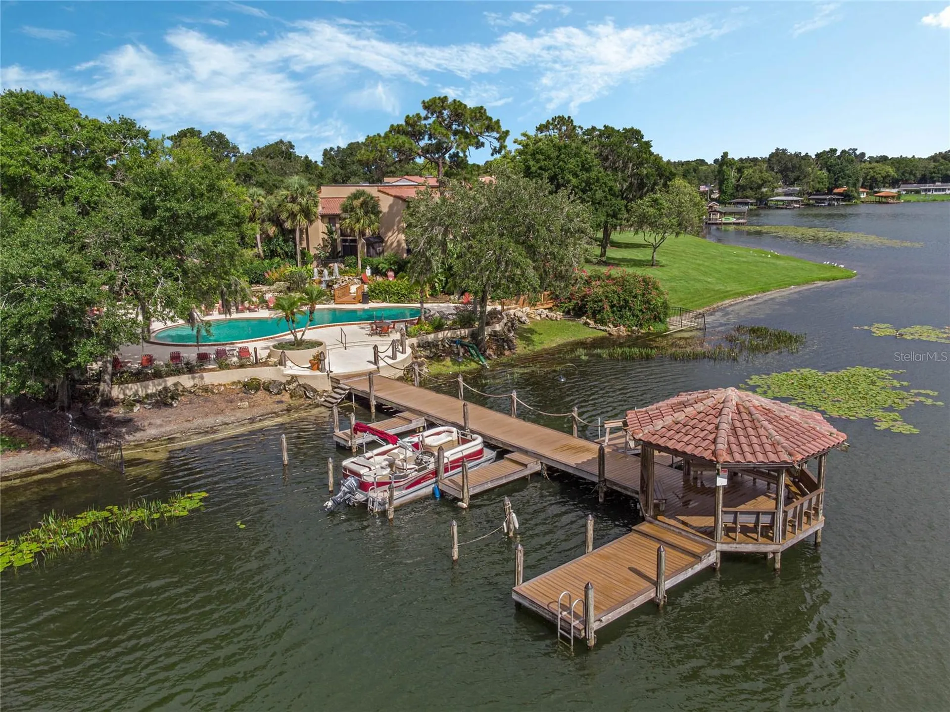 2928 Lake Pineloch Boulevard Orlando FL 32806