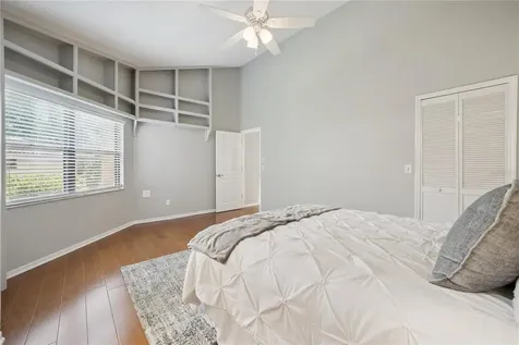 2928 Lake Pineloch Boulevard Orlando FL 32806