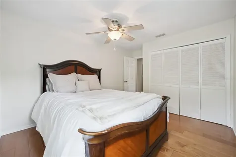 2928 Lake Pineloch Boulevard Orlando FL 32806