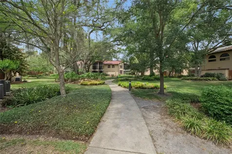 2928 Lake Pineloch Boulevard Orlando FL 32806
