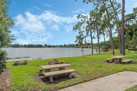 2928 Lake Pineloch Boulevard Orlando FL 32806