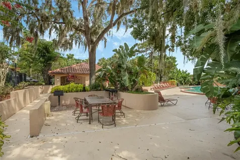 2928 Lake Pineloch Boulevard Orlando FL 32806