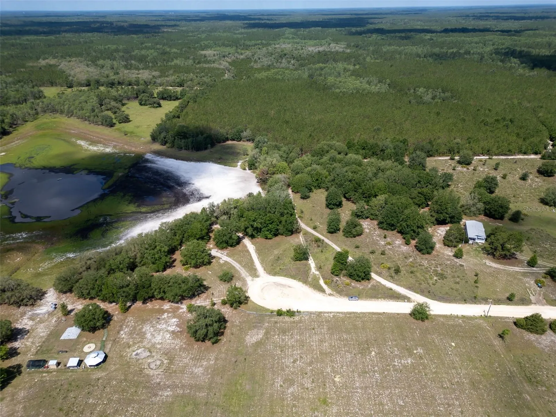 SE 53 Court Trenton FL 32693
