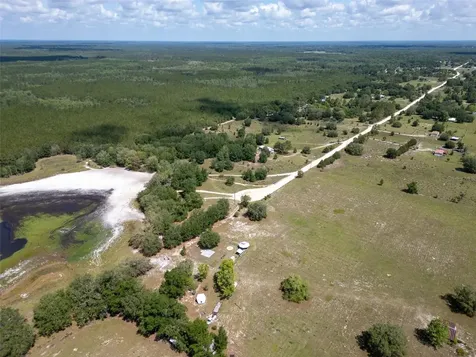 SE 53 Court Trenton FL 32693