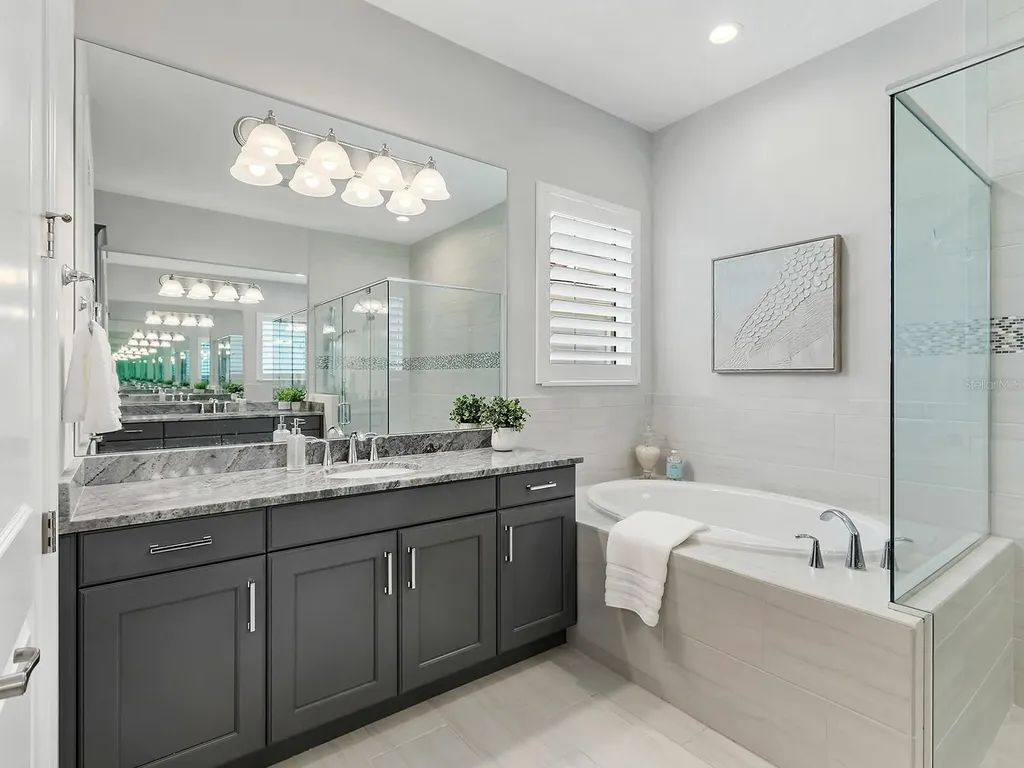 16739 Verona Place Lakewood Ranch FL 34202