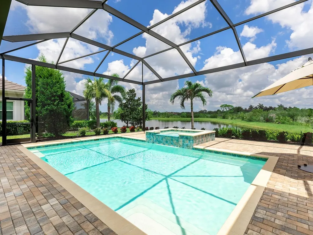 16739 Verona Place Lakewood Ranch FL 34202