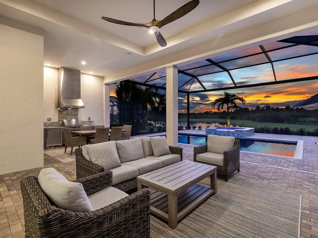 16739 Verona Place Lakewood Ranch FL 34202