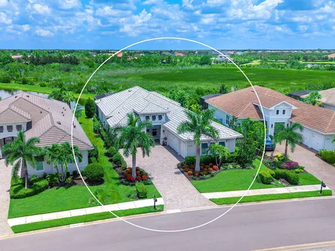 16739 Verona Place Lakewood Ranch FL 34202