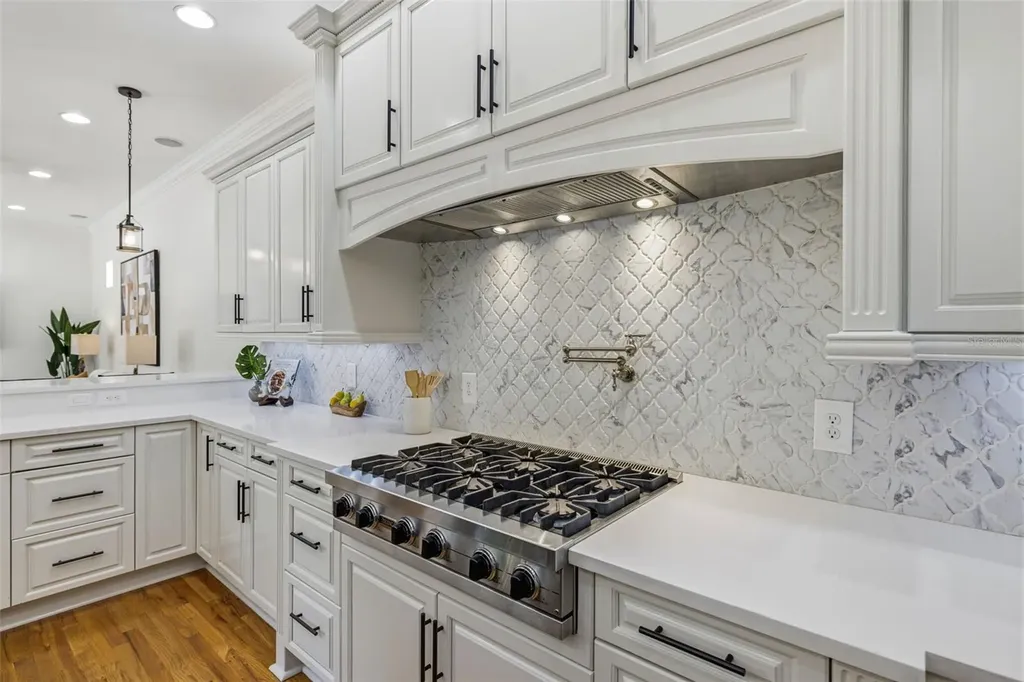 3107 W Fountain Boulevard Tampa FL 33609