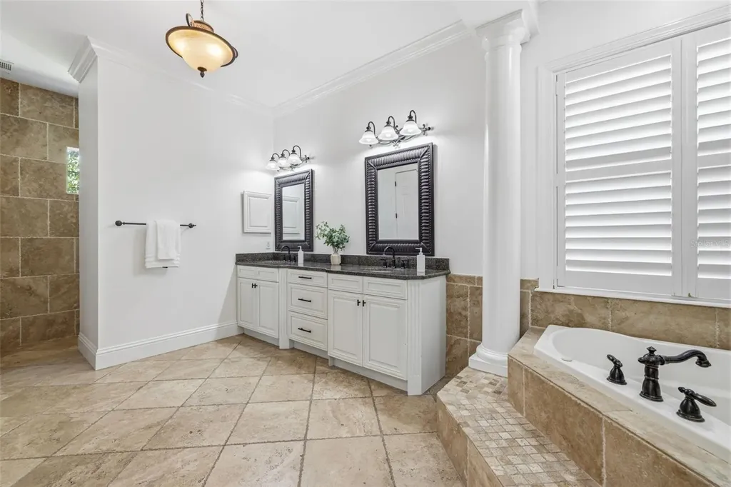 3107 W Fountain Boulevard Tampa FL 33609