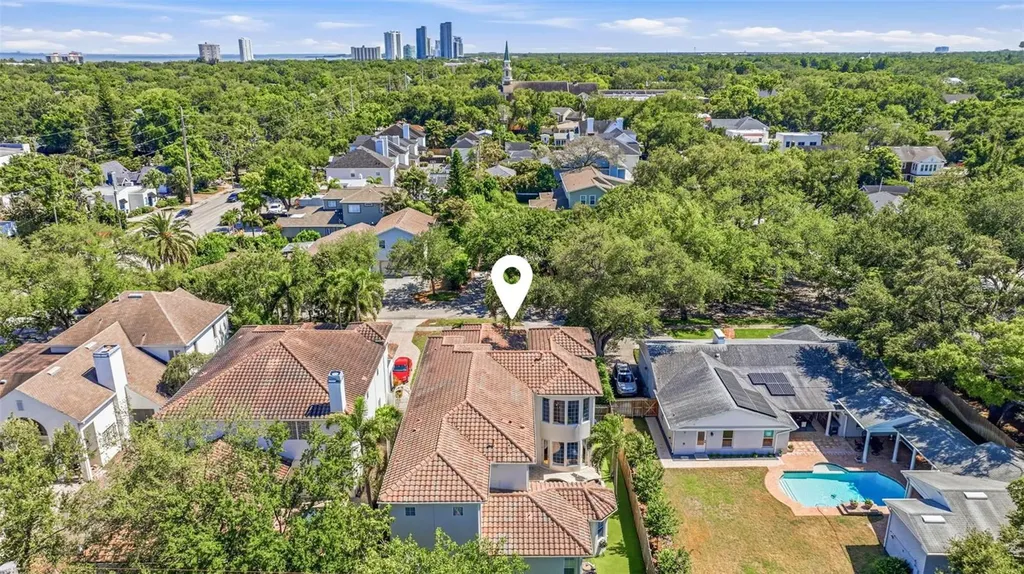 3107 W Fountain Boulevard Tampa FL 33609