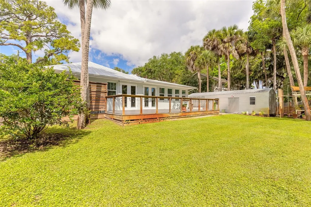 1107 S Orange Street New Smyrna Beach FL 32168