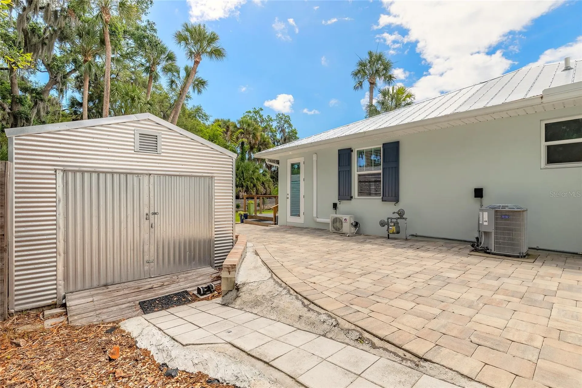1107 S Orange Street New Smyrna Beach FL 32168