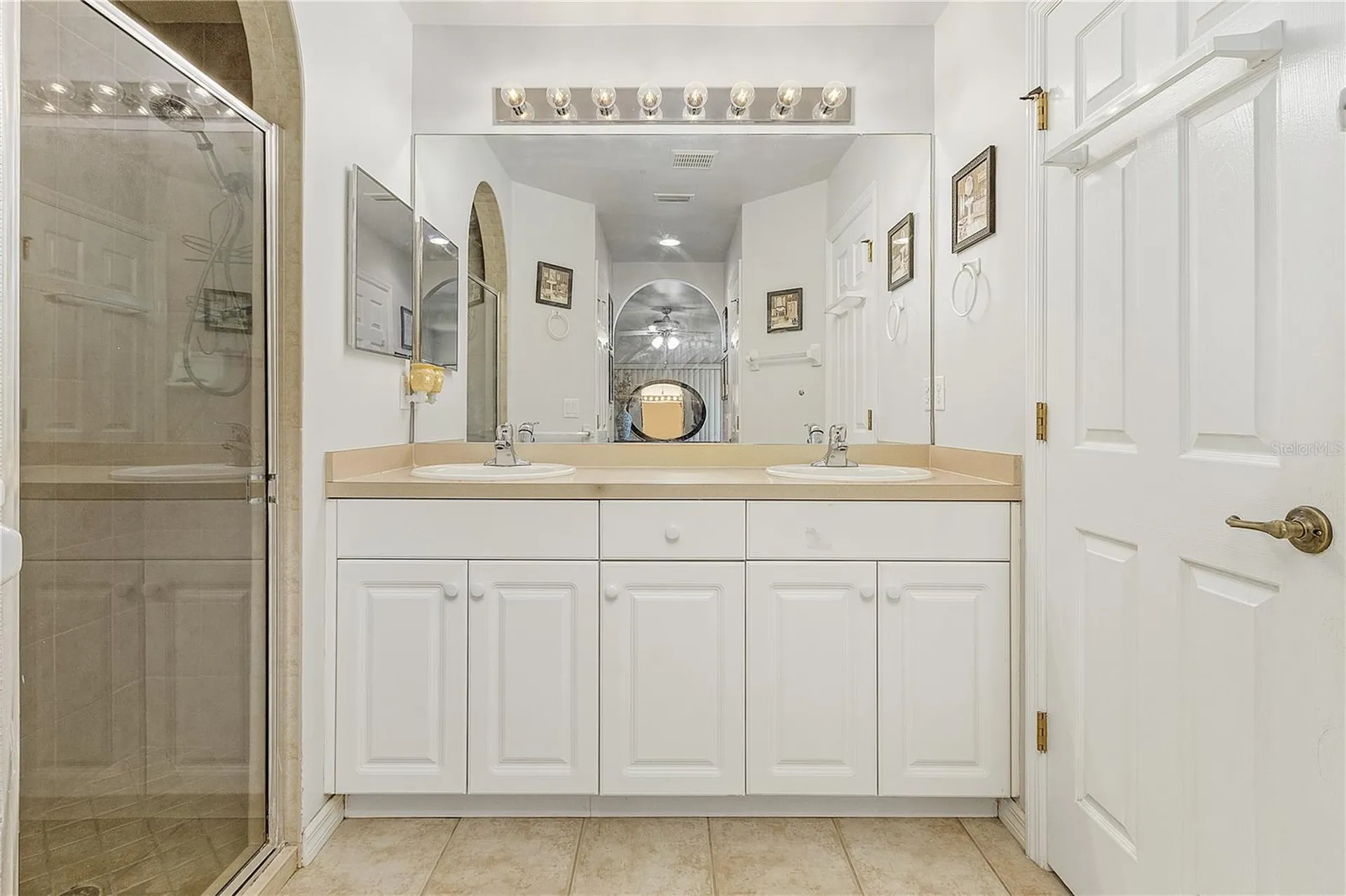 810 SW 10th Place Cape Coral FL 33991