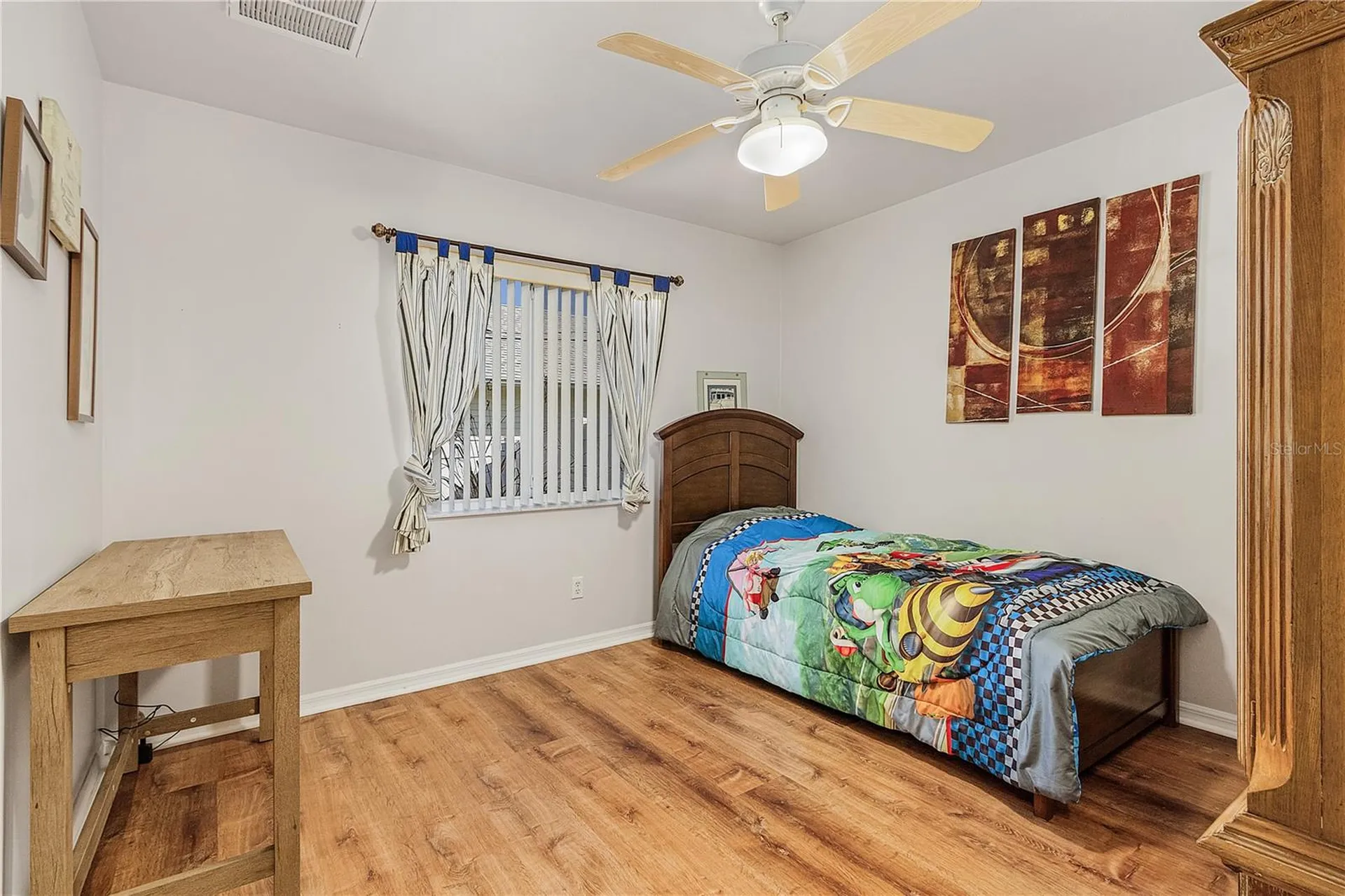 810 SW 10th Place Cape Coral FL 33991