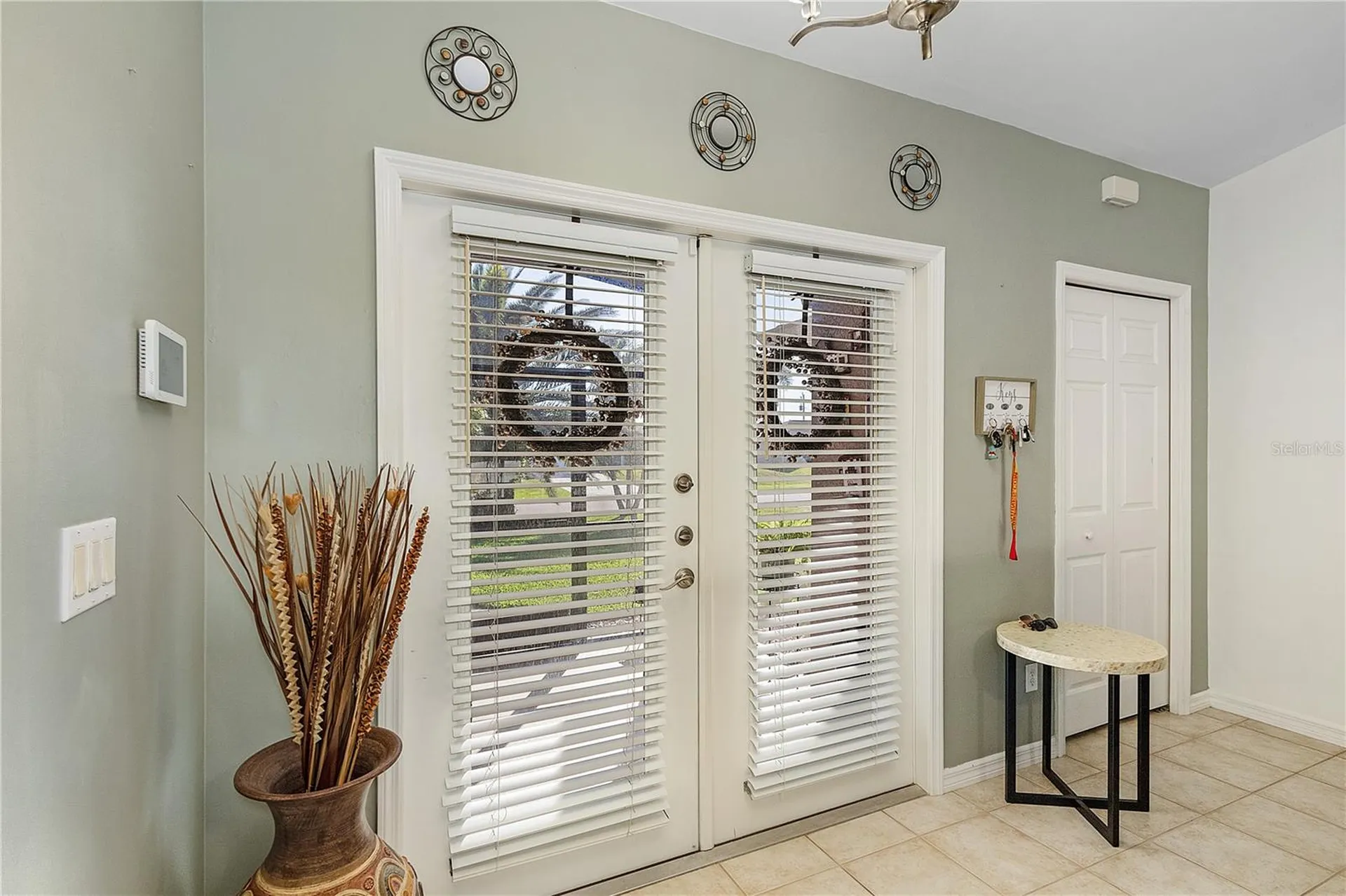 810 SW 10th Place Cape Coral FL 33991