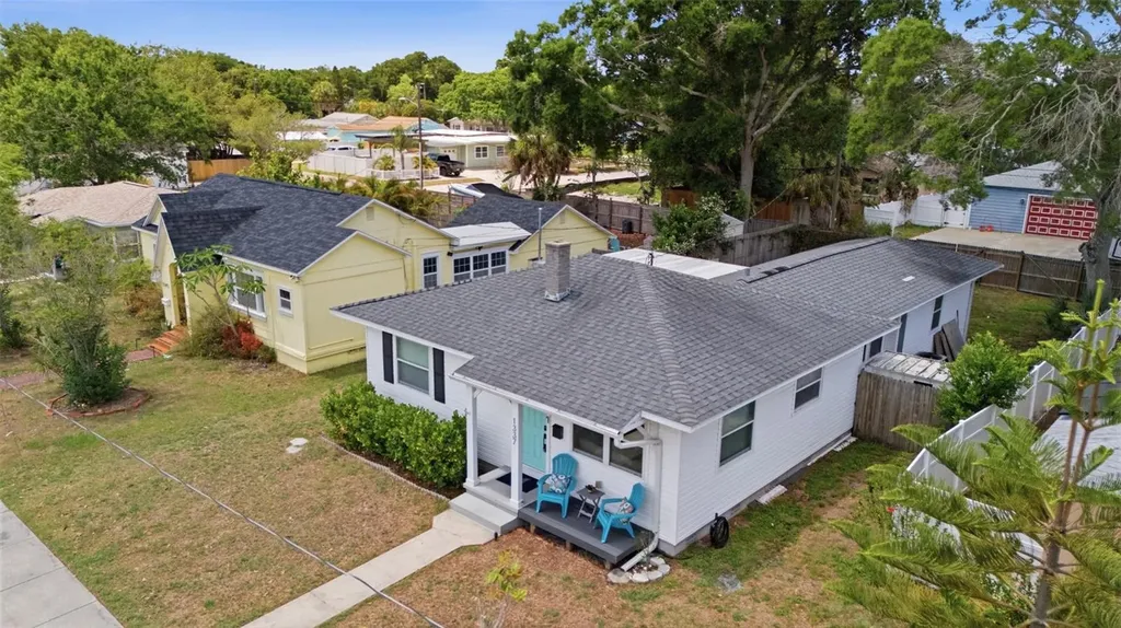 1337 34th Avenue N St Petersburg FL 33704