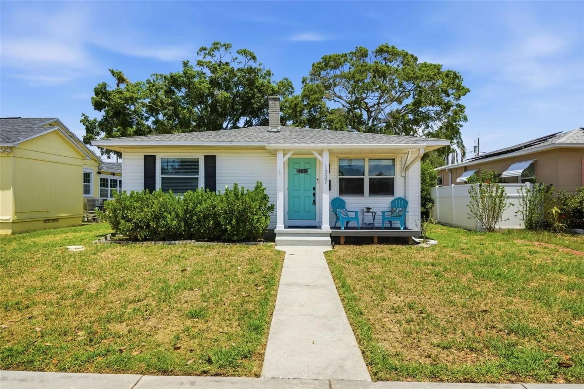 1337 34th Avenue N St Petersburg FL 33704