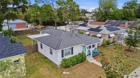 1337 34th Avenue N St Petersburg FL 33704