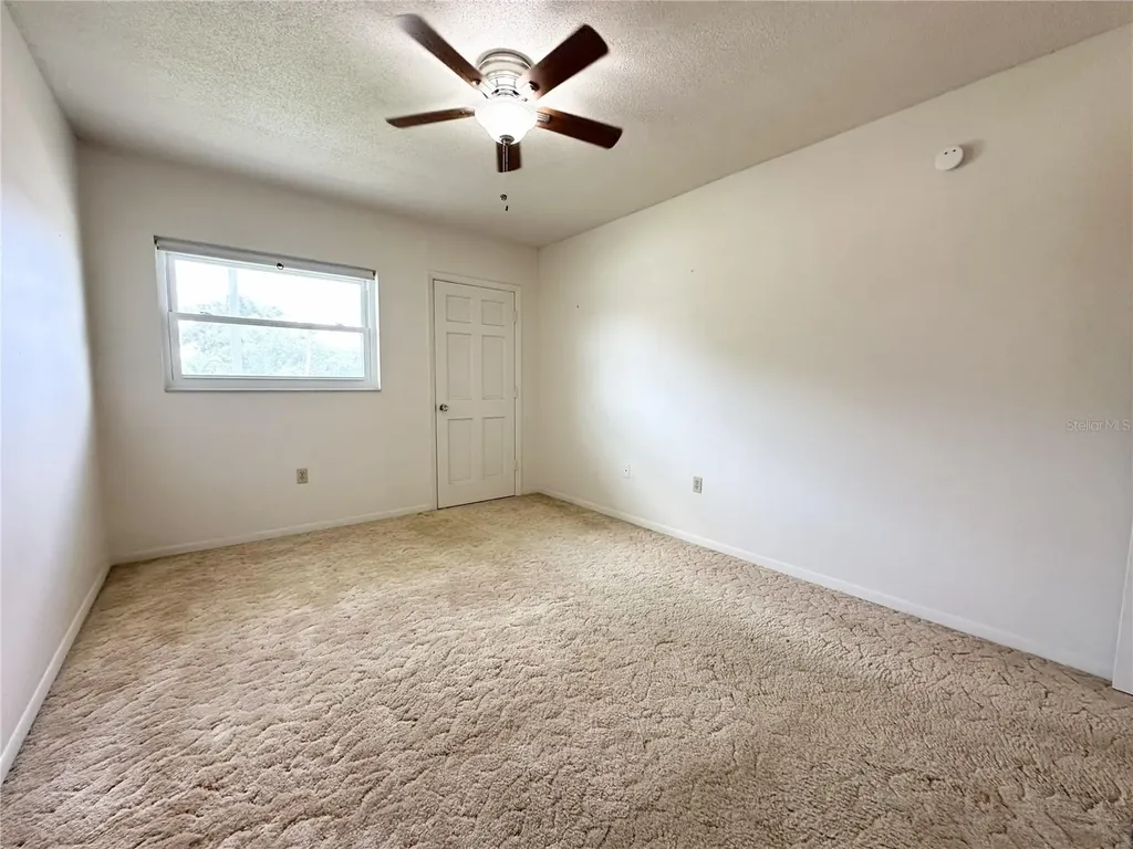 5728 14th Avenue N St Petersburg FL 33710