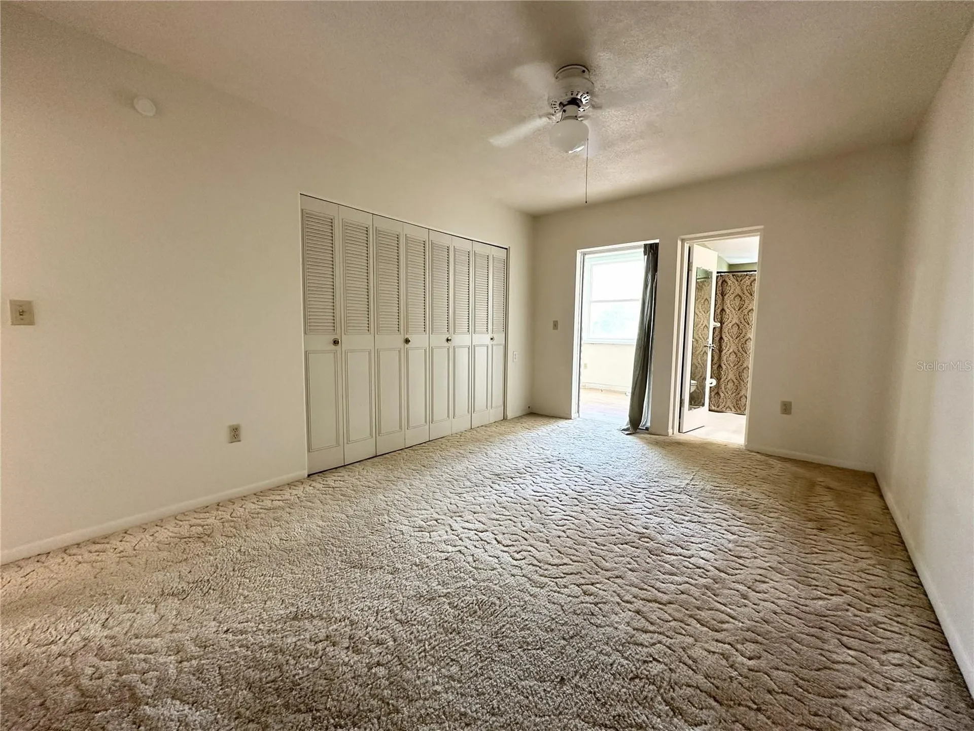 5728 14th Avenue N St Petersburg FL 33710