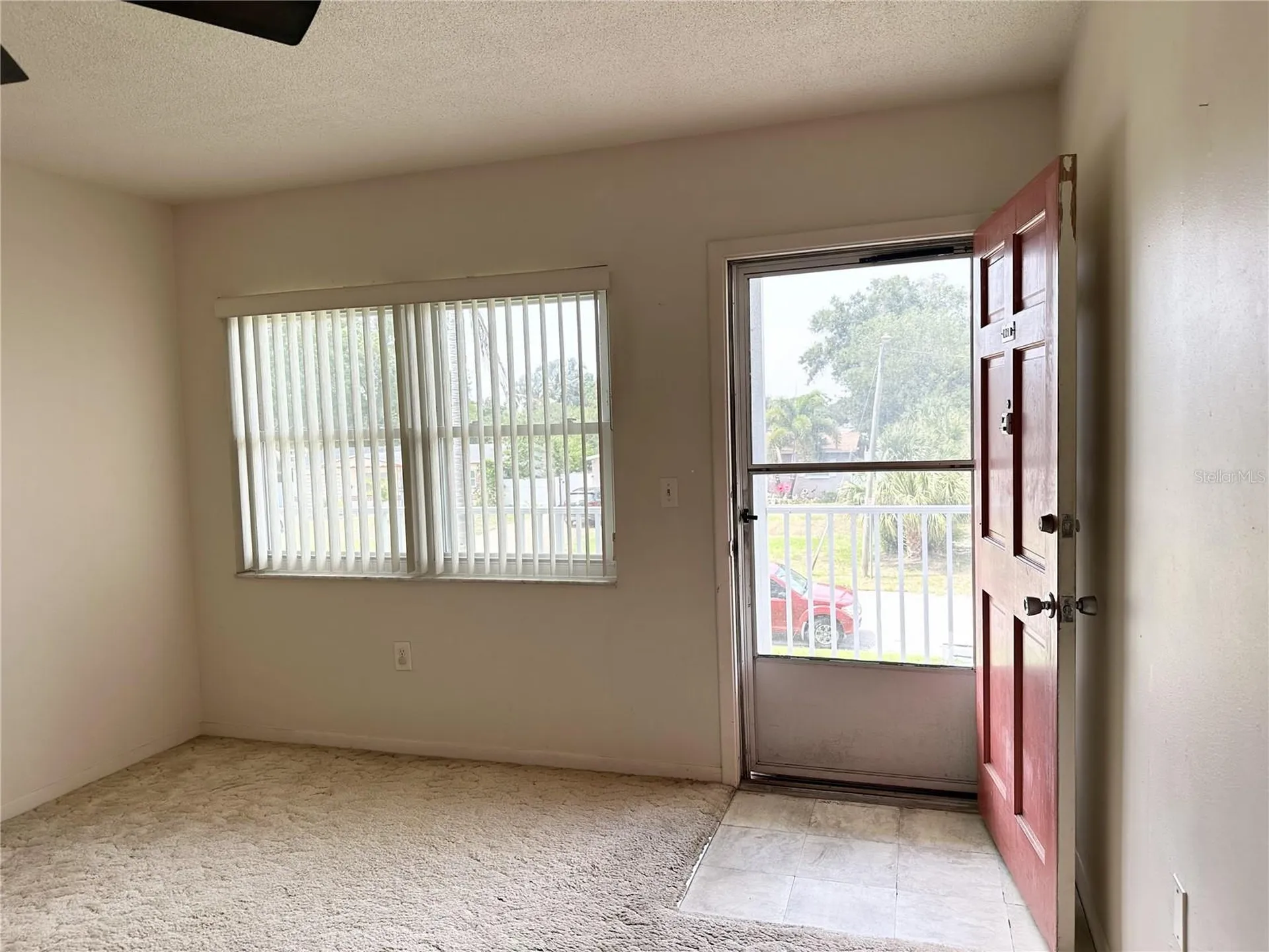 5728 14th Avenue N St Petersburg FL 33710