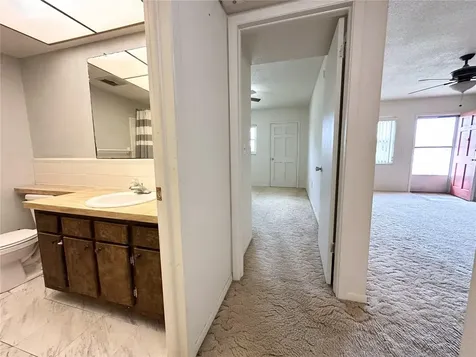 5728 14th Avenue N St Petersburg FL 33710
