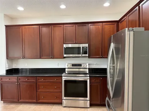 345 Beacon Pointe Drive Ocoee FL 34761