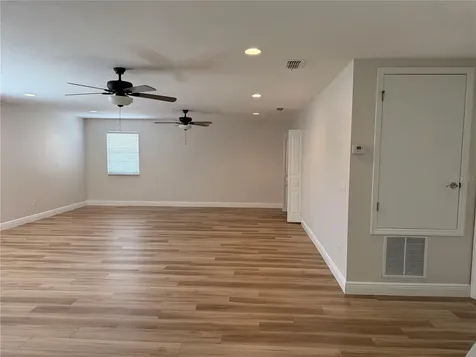 345 Beacon Pointe Drive Ocoee FL 34761