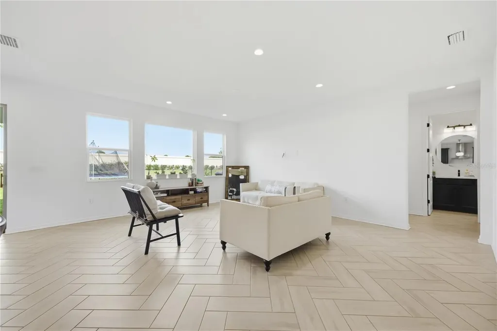 8326 Abalone Loop Parrish FL 34219