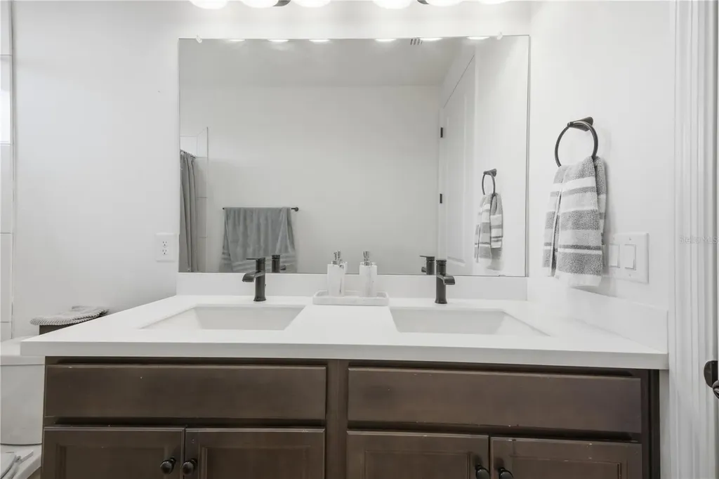 8326 Abalone Loop Parrish FL 34219