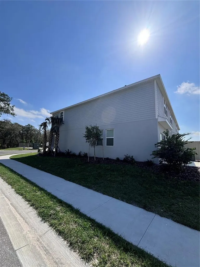 3010 Canary Avenue Davenport FL 33837
