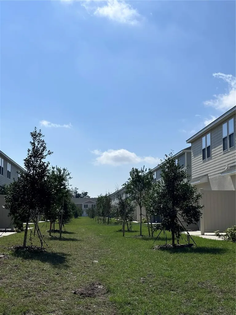 3010 Canary Avenue Davenport FL 33837