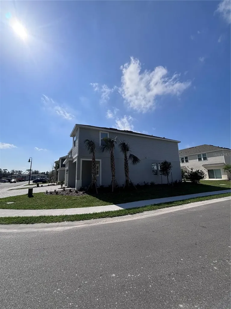 3010 Canary Avenue Davenport FL 33837
