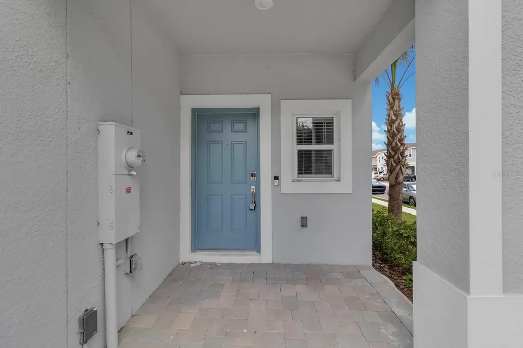3010 Canary Avenue Davenport FL 33837