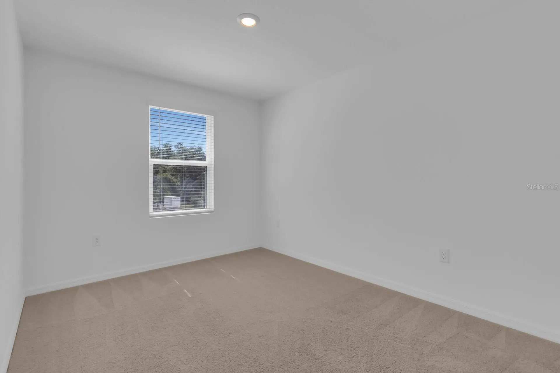 3010 Canary Avenue Davenport FL 33837