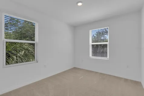 3010 Canary Avenue Davenport FL 33837