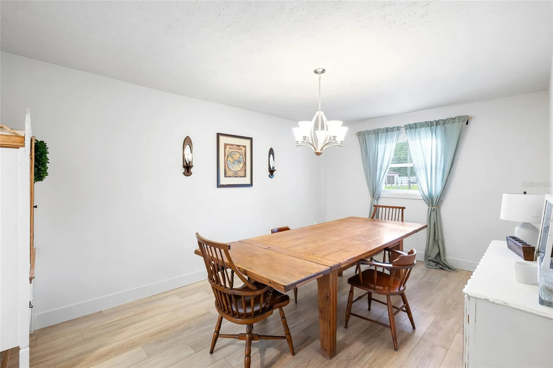 8212 Sunny Vale Place Tampa FL 33615