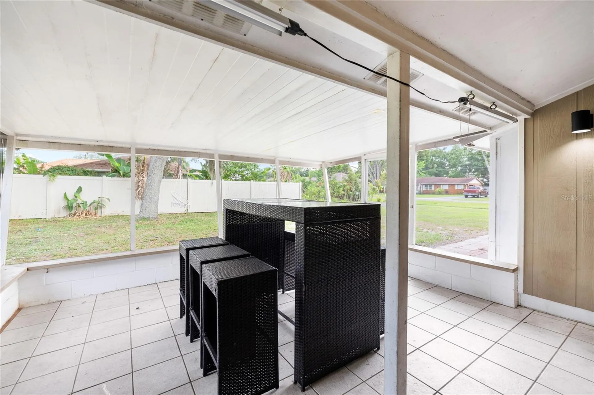 8212 Sunny Vale Place Tampa FL 33615