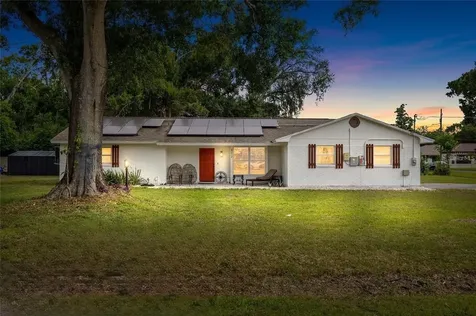 8212 Sunny Vale Place Tampa FL 33615