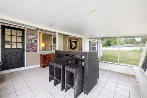8212 Sunny Vale Place Tampa FL 33615