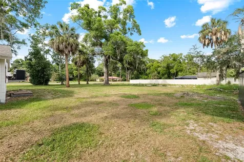 8212 Sunny Vale Place Tampa FL 33615