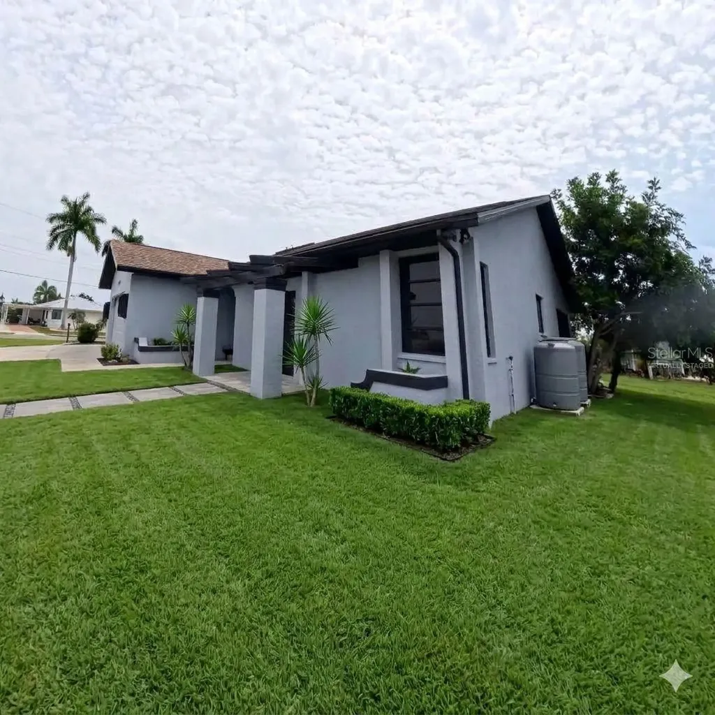 21105 Higgs Drive Port Charlotte FL 33952