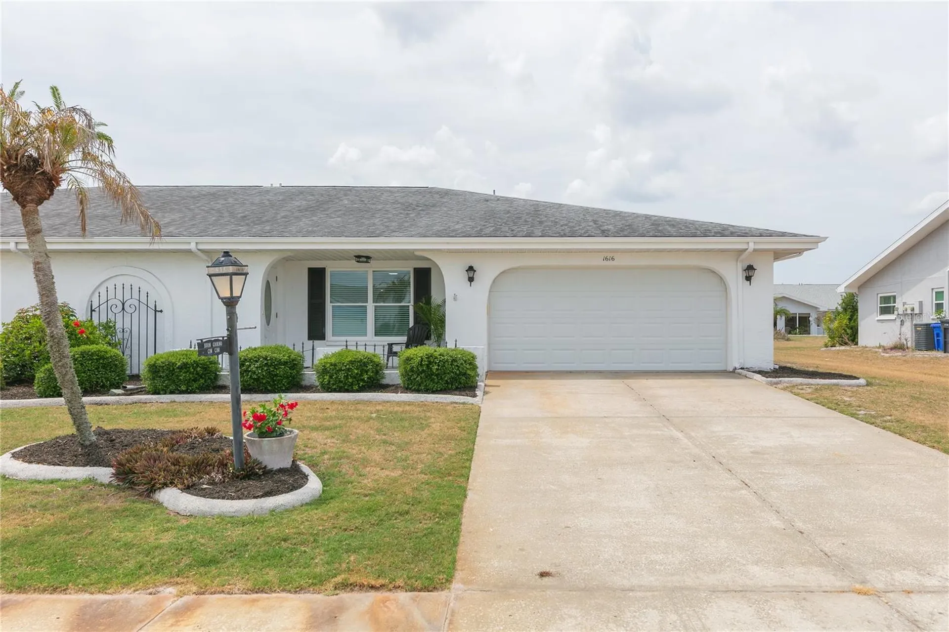 1616 Bentwood Drive Sun City Center FL 33573