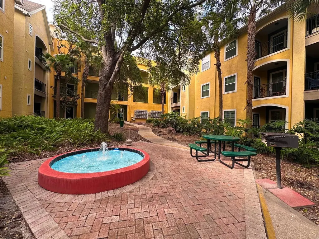 2010 E Palm Avenue Tampa FL 33605